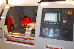 Универсальный шлифовальный станок GRINDEX BSB 300 B3 CNC с поворотной шлифовальной бабкой